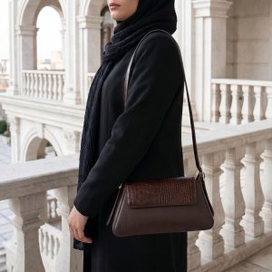 کیف زنانه چرم طبیعی مدل هلنا قهوه ای